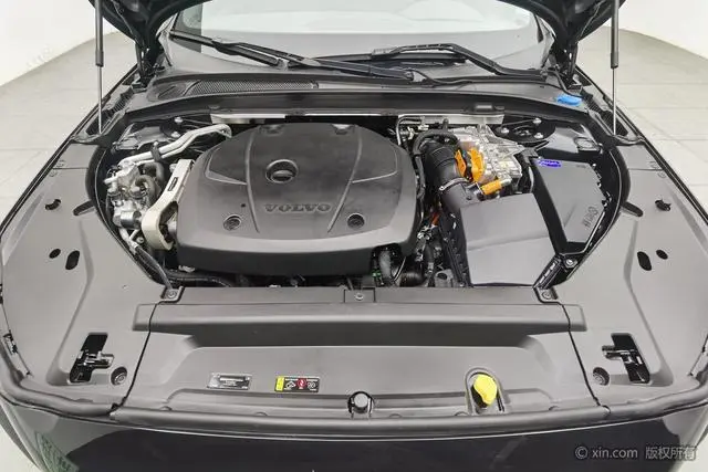Volvo Volvo S90 PHEV T8 four-wheel drive long battery life Zhiyi Deluxe Edition
