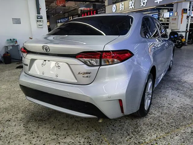 TOYOTA Lei Ling 185T CVT Deluxe Edition