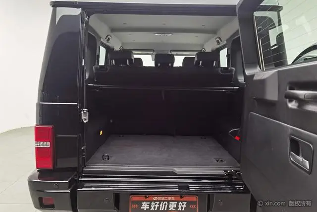 Beijing Beijing off-road BJ80 2.3T Automatic Excellent Tribute Version