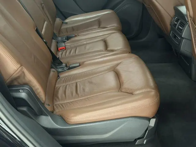 Audi Audi Q7 45 TFSI S line sporty