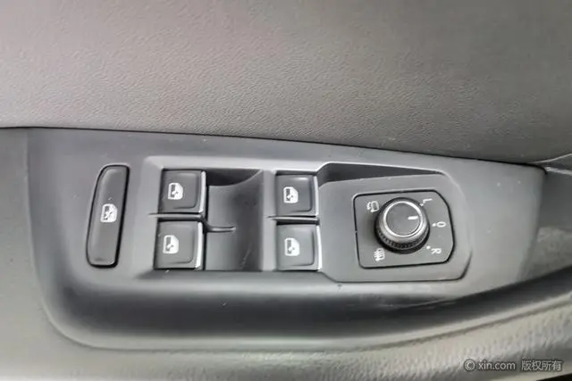 Volkswagen Magotan 330TSI DSG luxury Country V