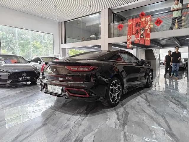 Neta Nezha GT 580 four-wheel drive version