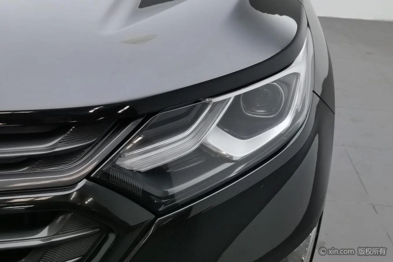 Chevrolet Explorer RS 550T automatic four-wheel drive crossover edition