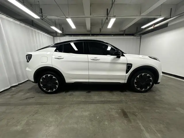 LYNK & CO Lynk &Co. 05 EM-P PHEV 1.5TD HALO