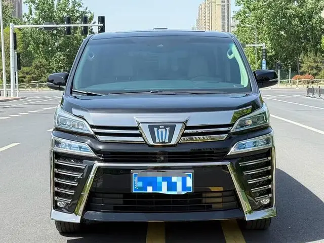 TOYOTA Wilfa Crown Dual Engine 2.5L HV Extreme Edition