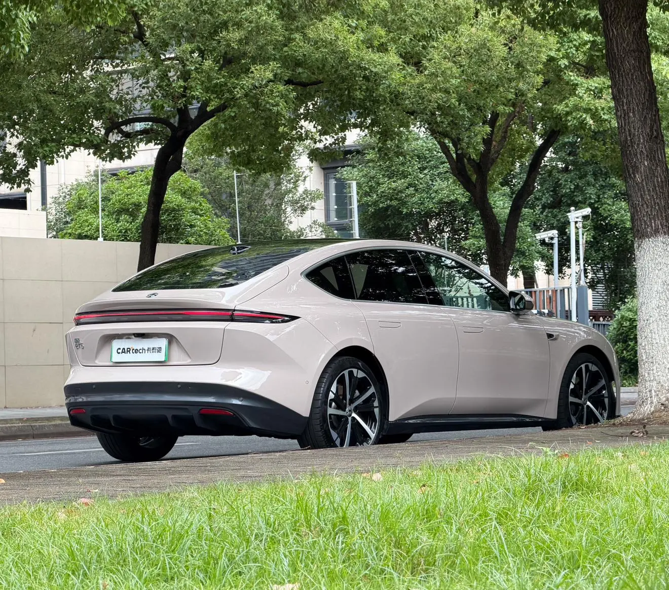 NIO Nio ET5 75kWh