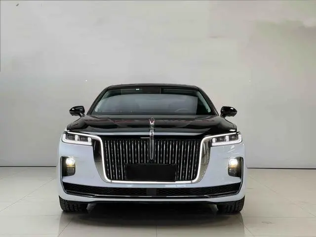 Hongqi Hongqi H9 3.0T Zhilian flag collar four-seater version