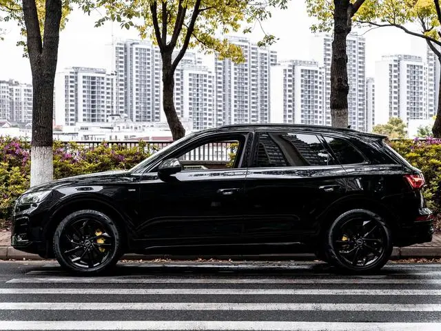 Audi Audi Q5L 40T luxury dynamic type