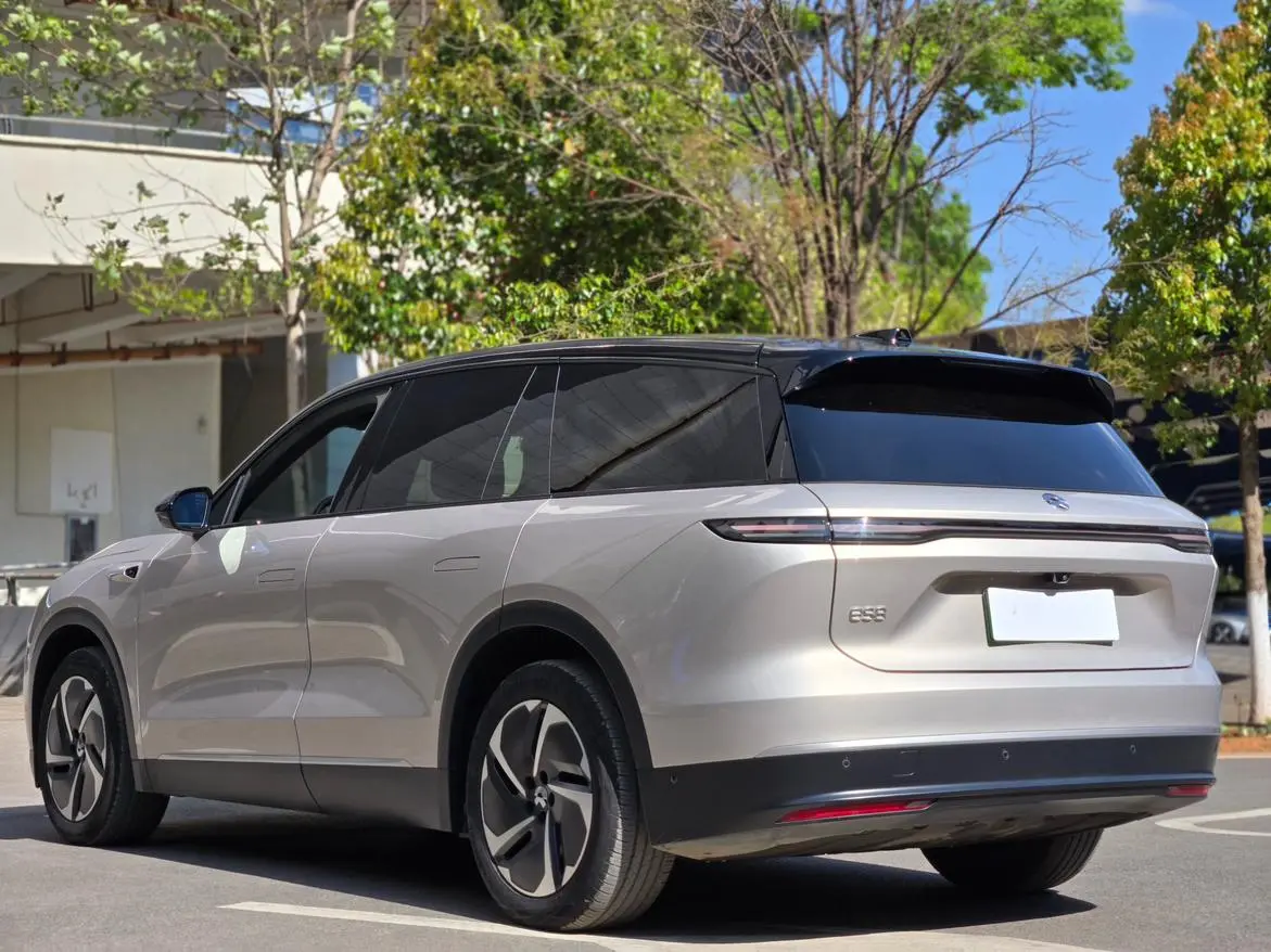 NIO NIO ES8 100kWh