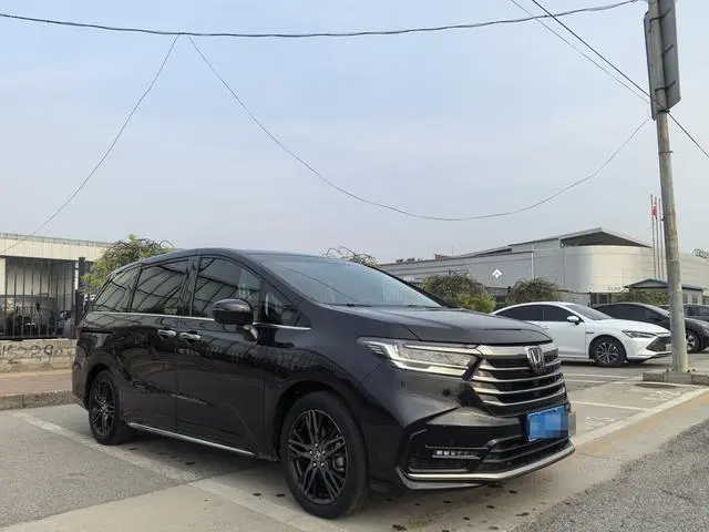 Honda Odyssey 2.0L Rui*Yaoxiang Edition
