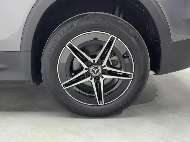 Mercedes-Benz Mercedes-Benz EQB EQB 350 4MATIC First Special Edition