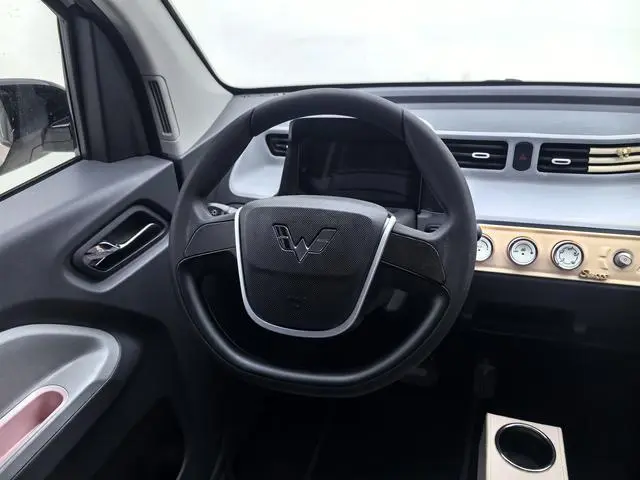 Wuling Wuling Hongguang MINIEV Macaron Premium Lithium Iron Phosphate