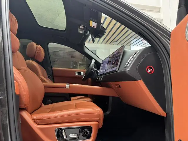 Li Auto Ideal L8 Pro version