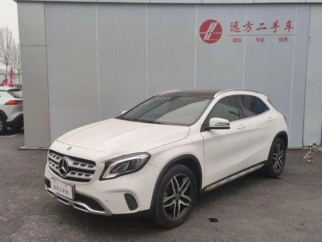 Mercedes-Benz Mercedes-Benz GLA GLA 200 fashion type