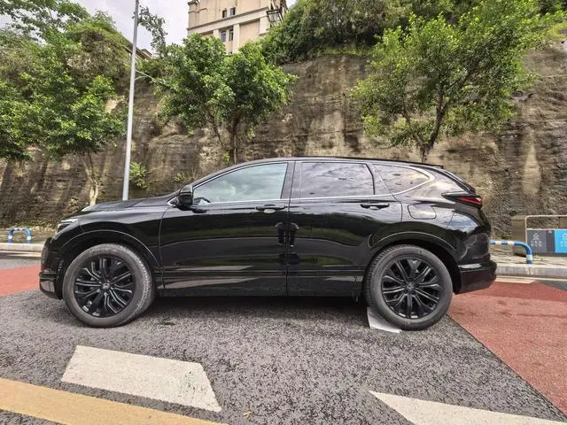 Honda Hao Ying 240TURBO CVT two-wheel drive Magic Night Edition