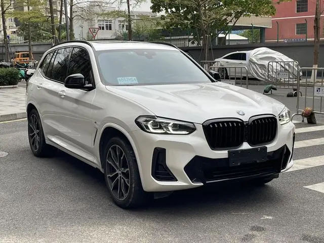 BMW BMW X3 xDrive30i Leading M Yao Ye Set
