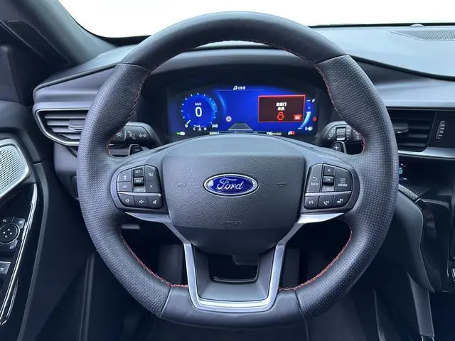 Ford Explorer EcoBoost 285 four-wheel drive sports version ST-LINE 7-seater