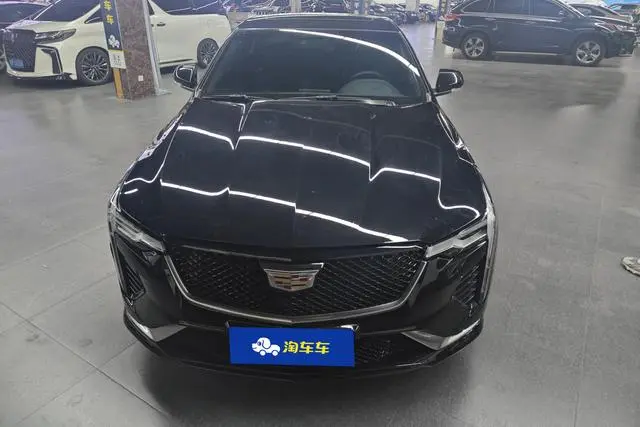 Cadillac Cadillac CT4 28T fashion type