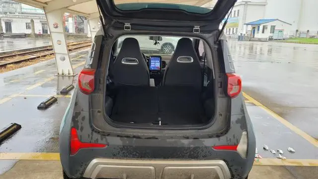 Chery Fulwin Little ant Sweet powder semi-sugar version lithium iron phosphate 30.7 kWh 30kW 301km
