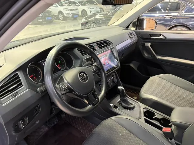 Volkswagen Tiguan L 280TSI automatic two-wheel drive Smart edition