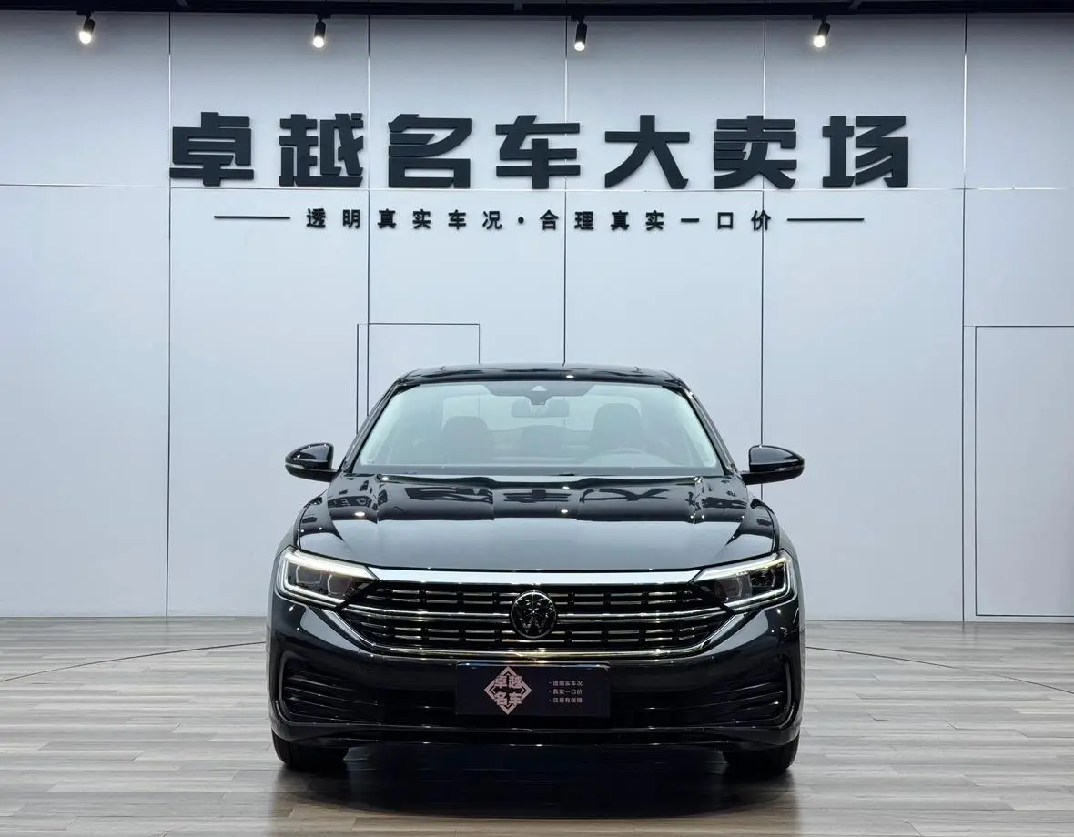 Volkswagen Sagitar 300TSI DSG Beyond Edition