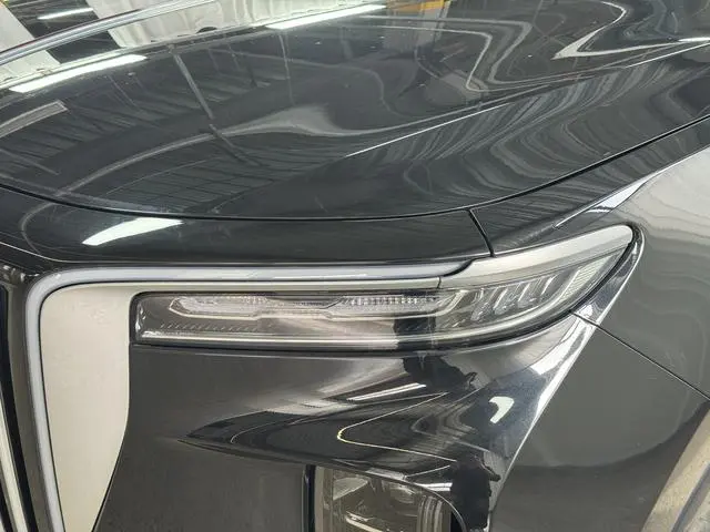 Hongqi Hongqi E-HS9 Facelifted 660km Qichang version six-seater
