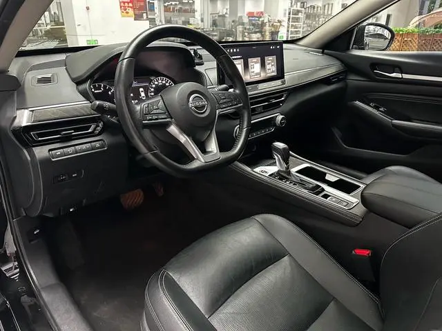 Nissan Teana 2.0L XL-TLS Enjoy Edition
