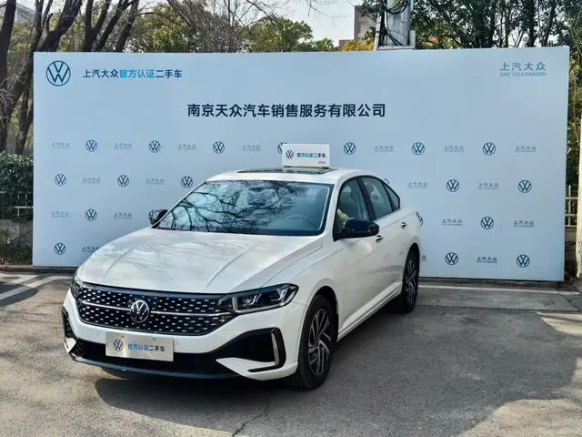 Volkswagen Lavida 300TSI DSG Starry Sky Leading Edition