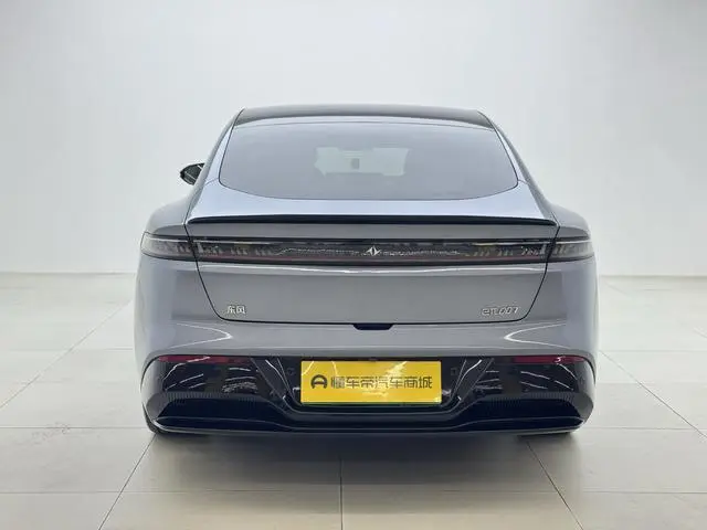 Dongfeng eπ eπ007 Pure electric 530Pro version
