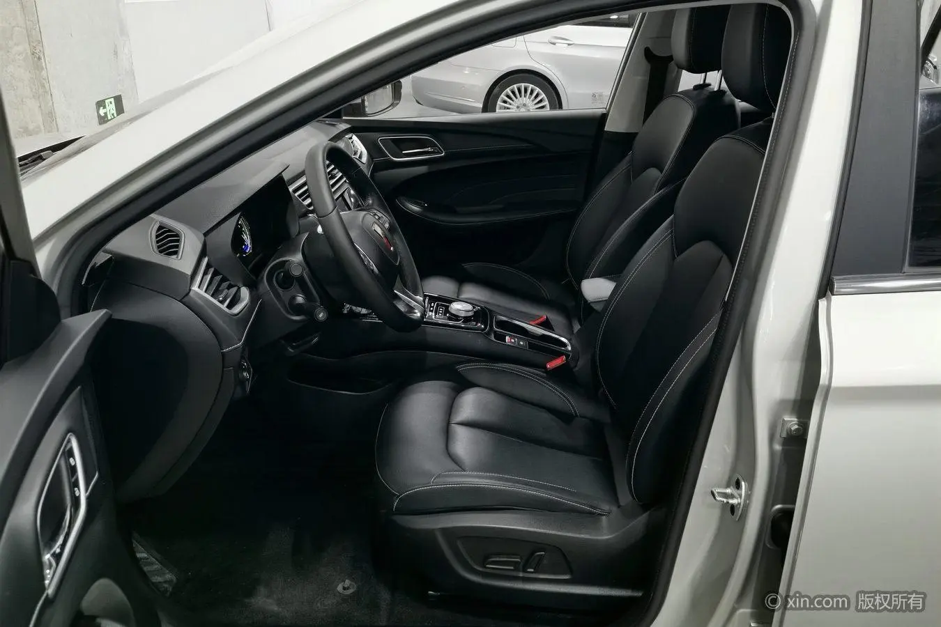 Roewe Roewe Ei5 Internet Ultimate Edition