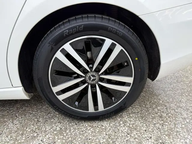 Mercedes-Benz Mercedes-Benz A-class A 180 L