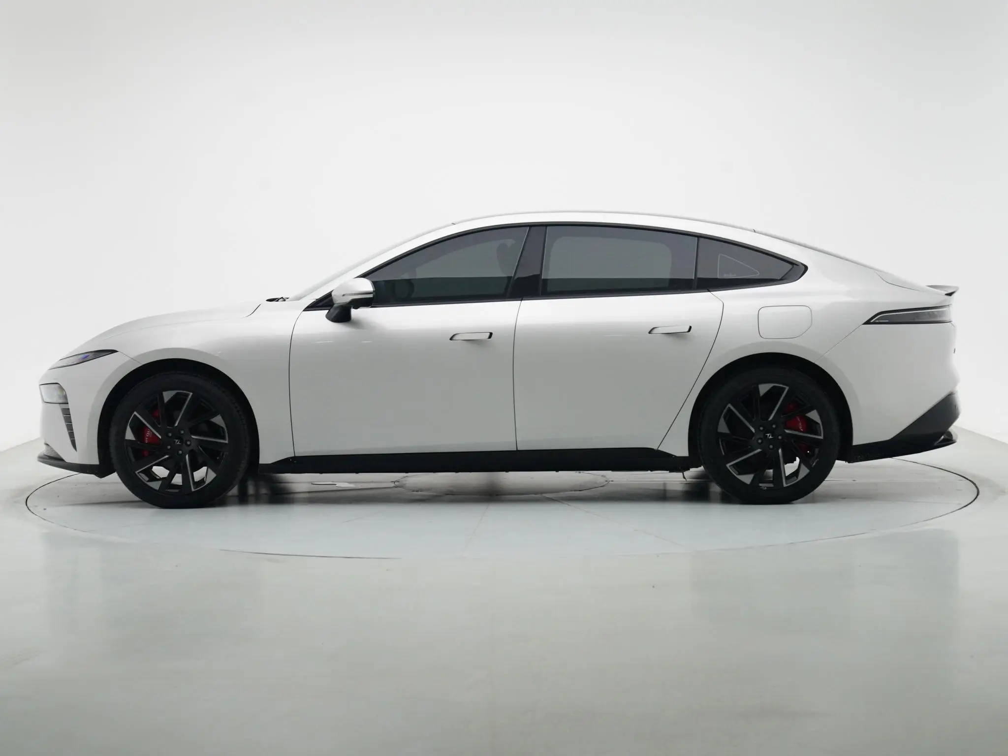 Dongfeng eπ eπ007 Pure electric 530Pro version