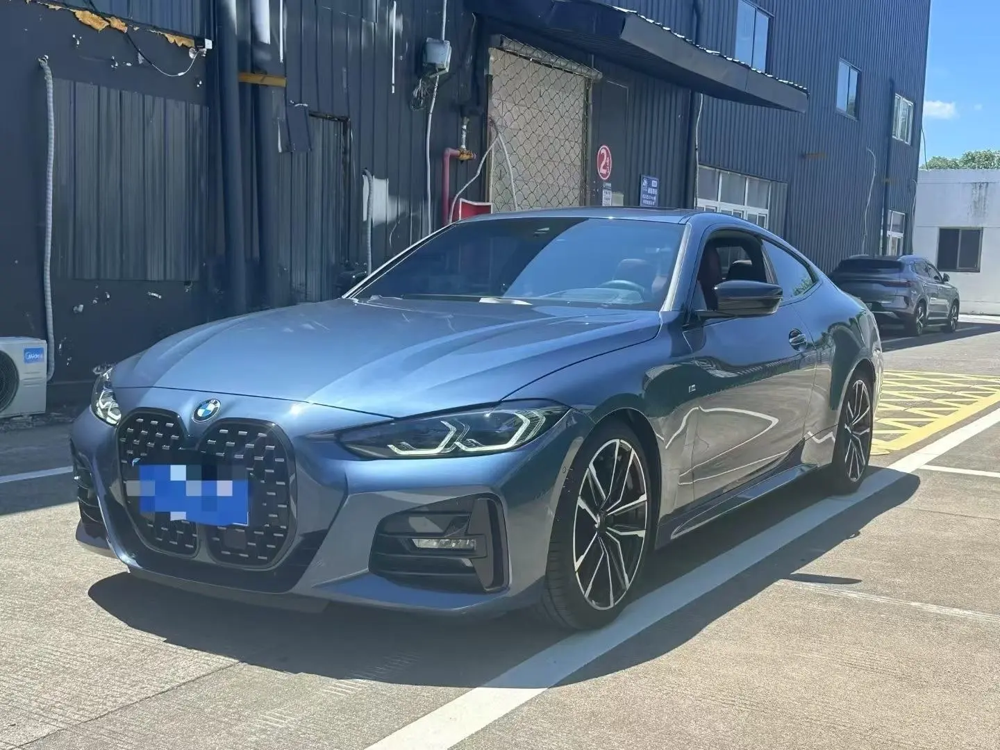BMW BMW 4 Series 430i M Sports Yao Ye Suit