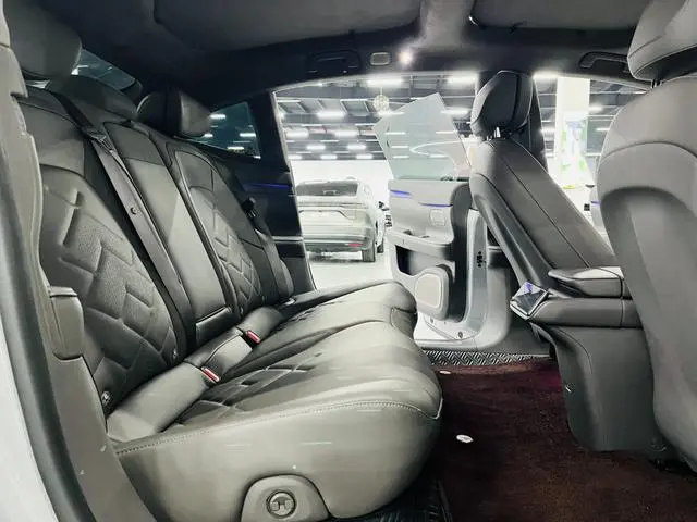 NIO Nio ET7 100kWh first version