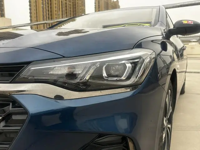 Chevrolet Cruze RS 330T Automatic Fun Version