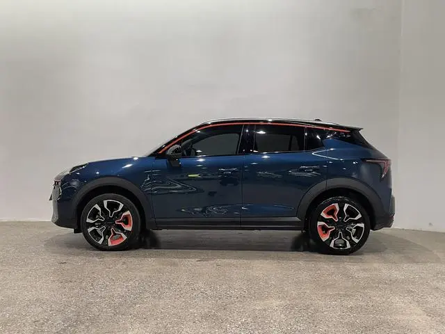 LYNK & CO Lynk 06 1.5T Yao Halo