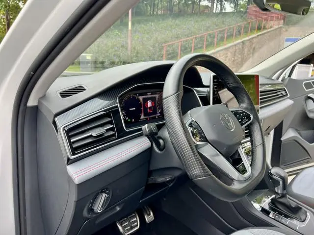 Volkswagen Tiguan X 330TSI Premium Edition