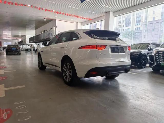 Jaguar Jaguar F-PACE 3.0 SC four-wheel drive R-Sport sports version