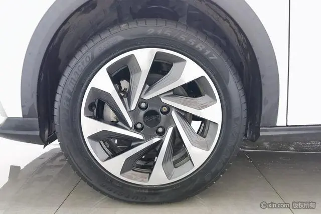Dongfeng Fengshen Yi Hyun GS 230T automatic cross-mesh version