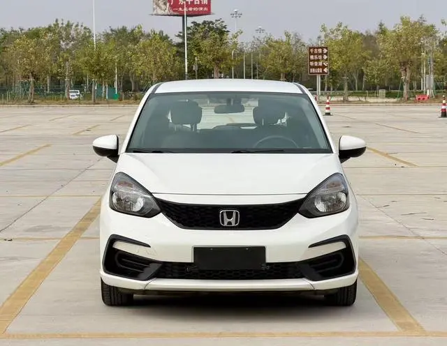 Honda Fit 1.5L CVT Trendy Edition