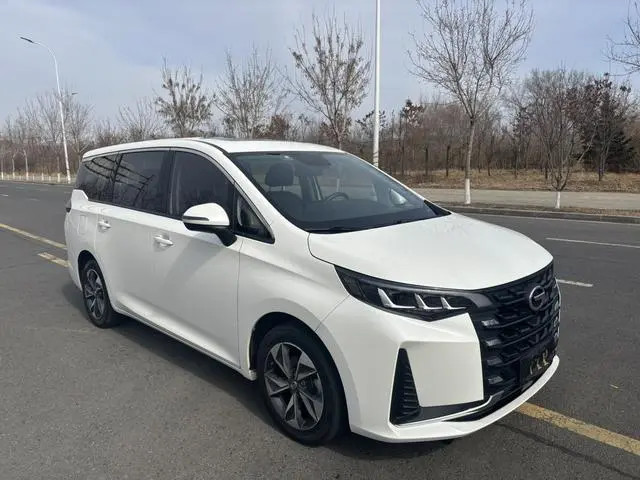 GAC Trumpchi M6 270T Automatic Deluxe Edition 7 seats