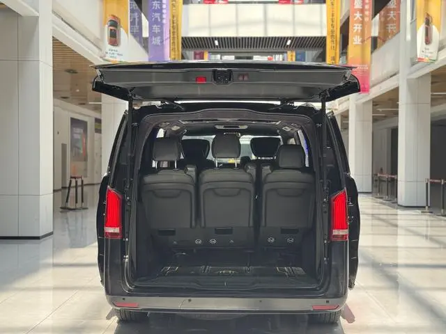 Mercedes-Benz Vito 2.0T Elite Edition 7 Seats