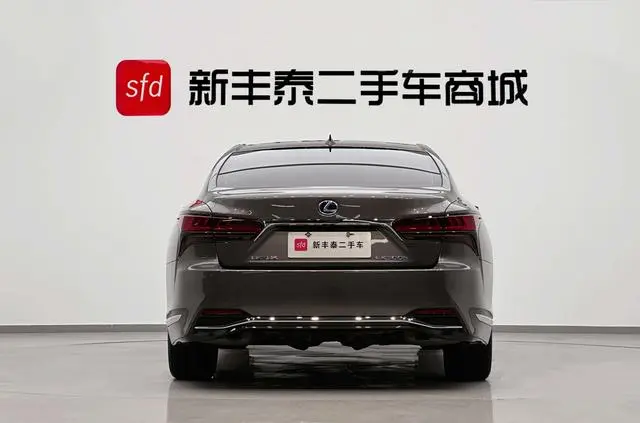 Lexus Lexus LS 500h Excellent Edition
