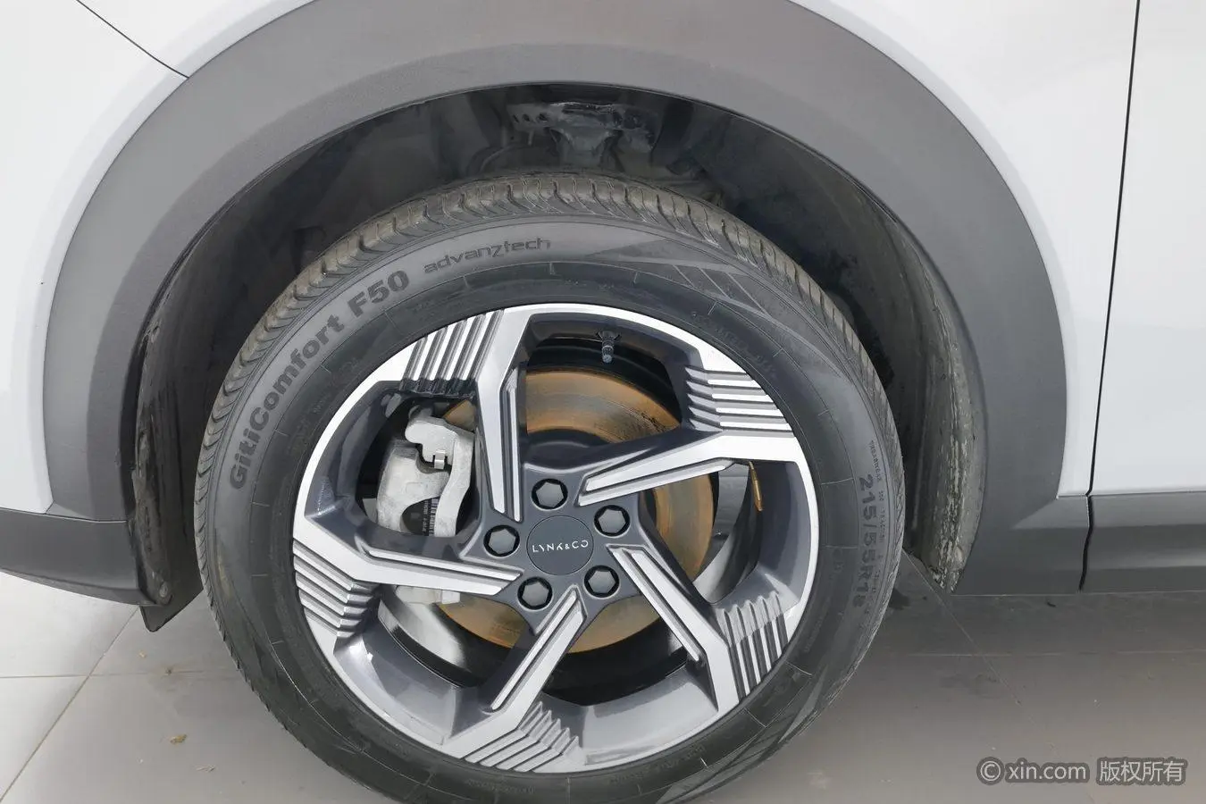 LYNK & CO Lynk & Co. 06 EM-P 84KM battery life version Pro