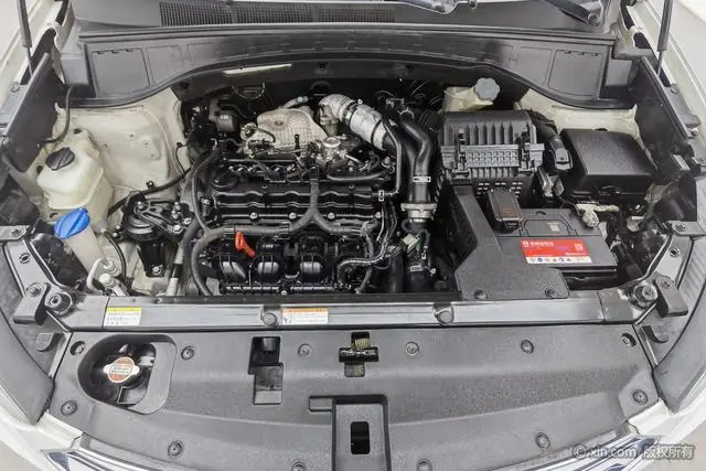 Hyundai Shengda 2.0T automatic four-wheel drive intelligent 7-seater
