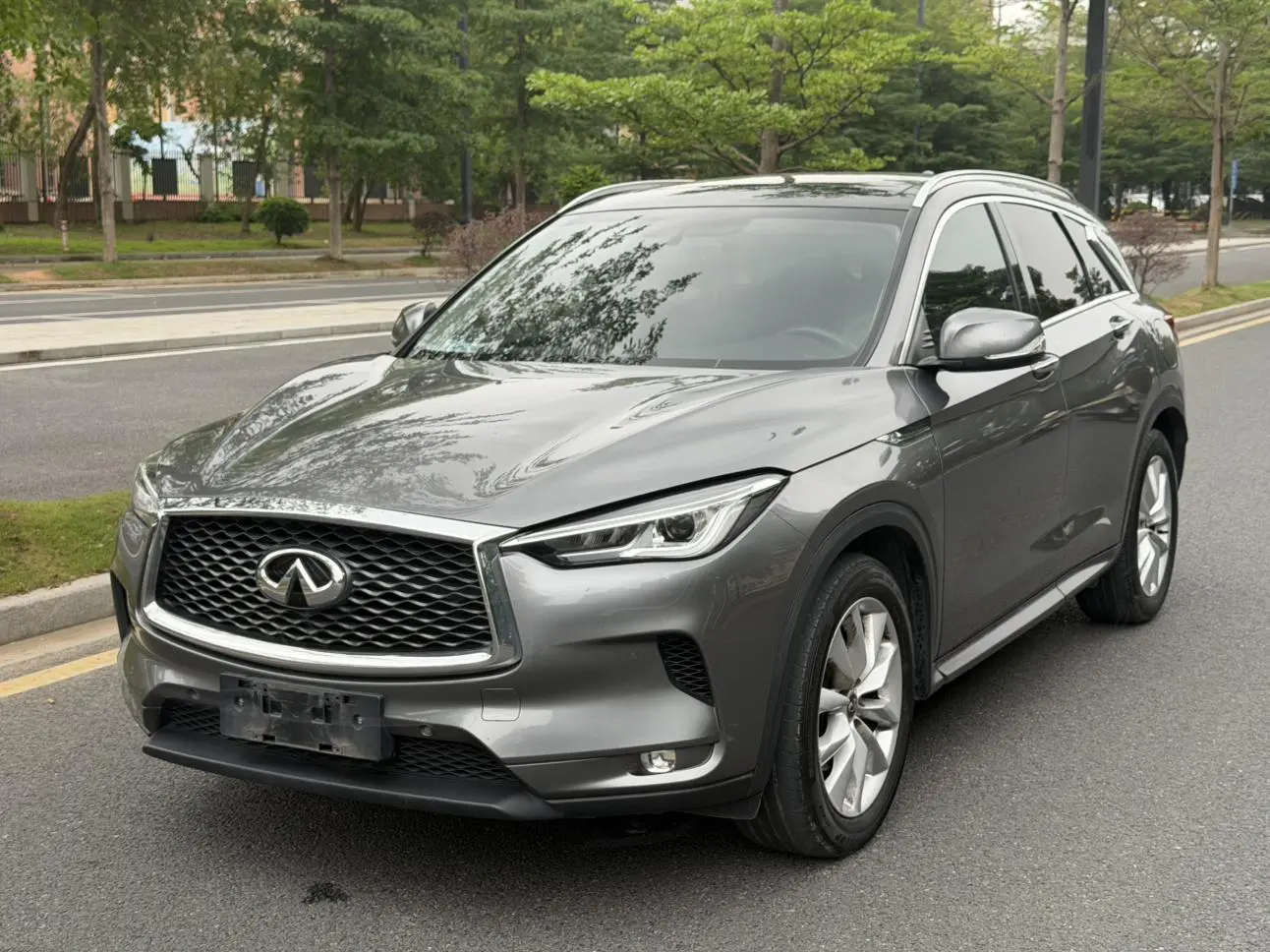 Infiniti Infiniti QX50 2.0T two-wheel drive fashion version