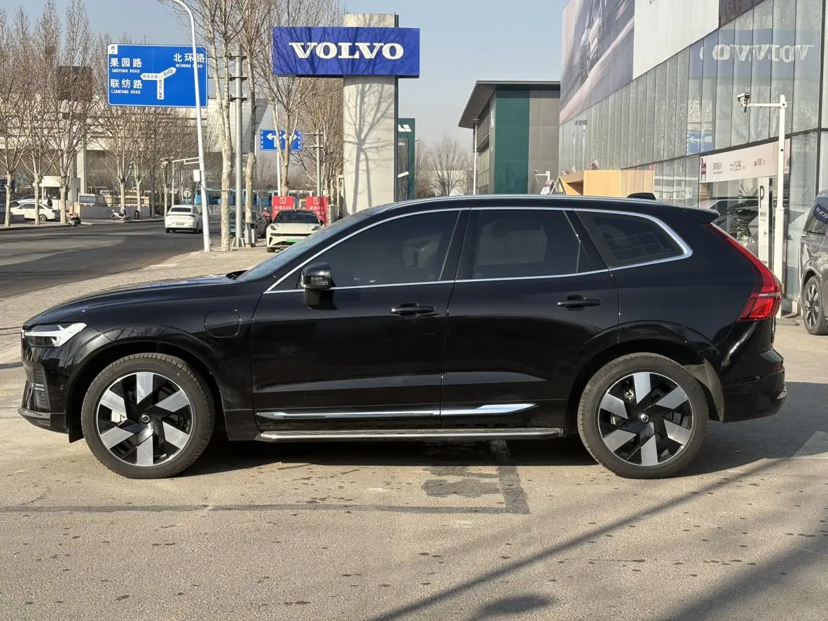 Volvo Volvo XC60 PHEV T8 four-wheel drive long battery life Zhiyuan Deluxe Edition