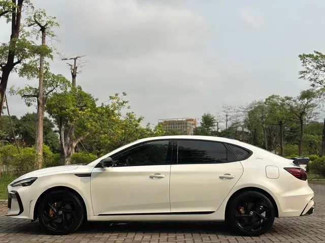 MG MG6 Pro 1.5T Automatic Trophy Ultimate Edition