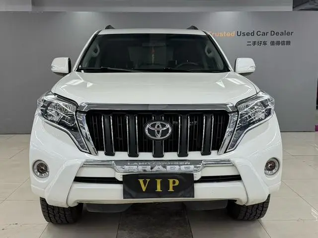 TOYOTA Prado 2.7L automatic standard version