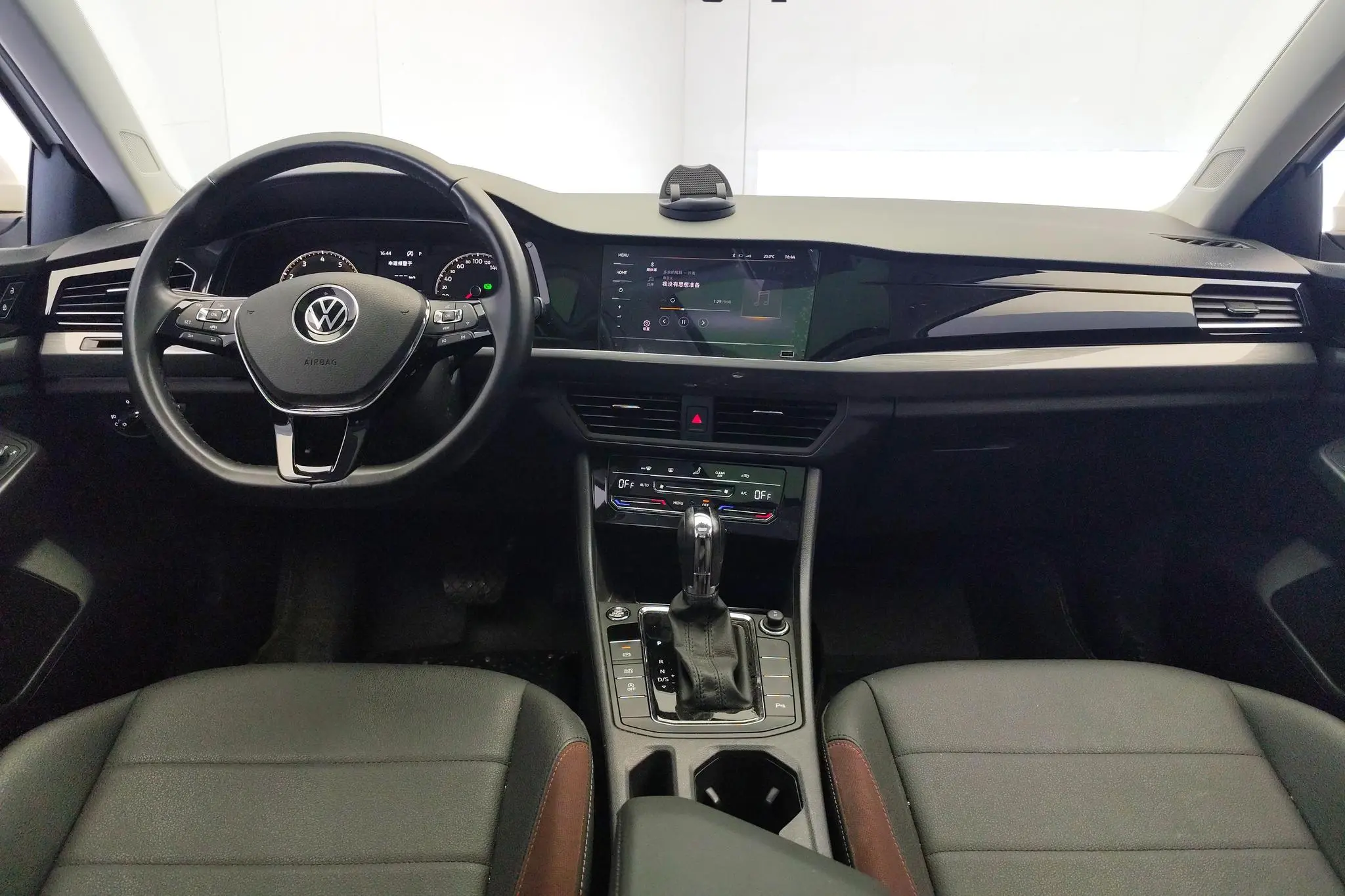 Volkswagen Bora 1.5L Automatic Elite Intelligent Version